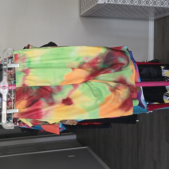 Tye Dye 2 Piece - Picture 3 of 3